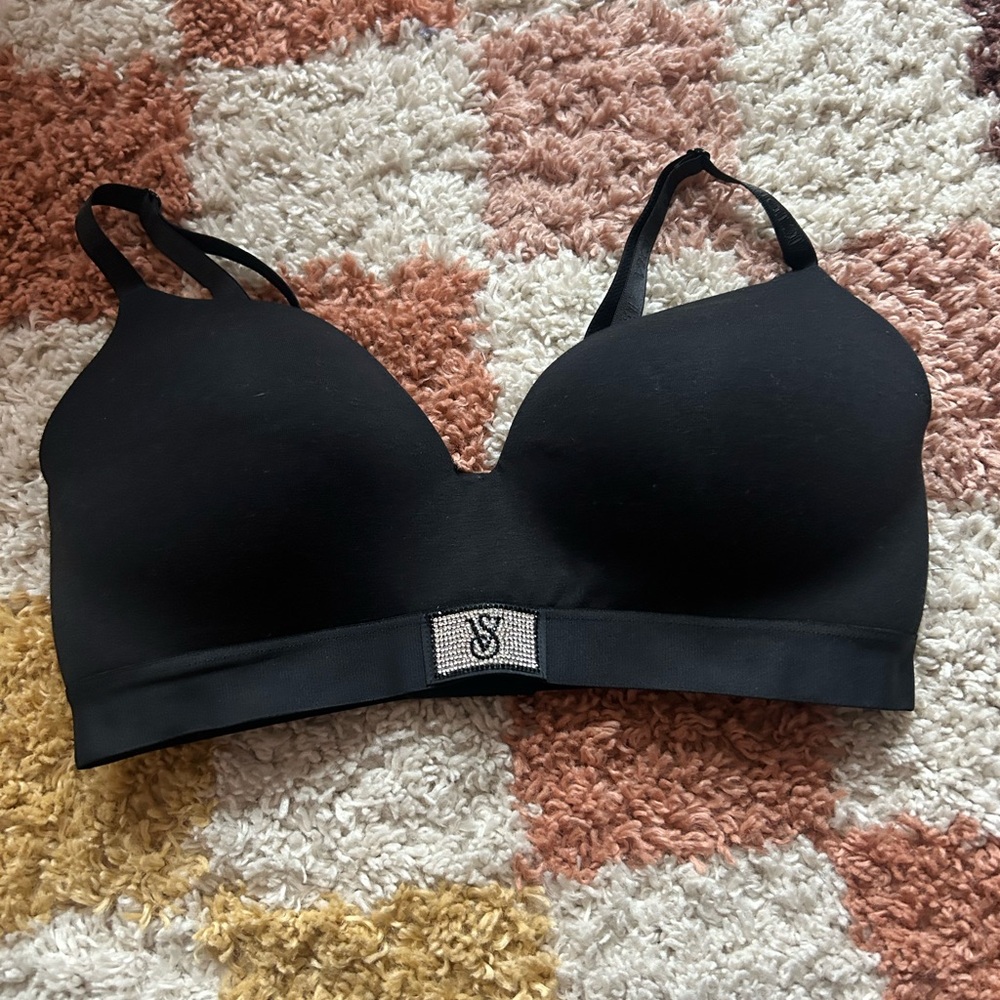 Victoria Secret Rhinestone Bra - Picture 2 of 4